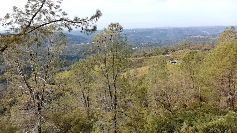 Views at 4086 Pilot View Ct