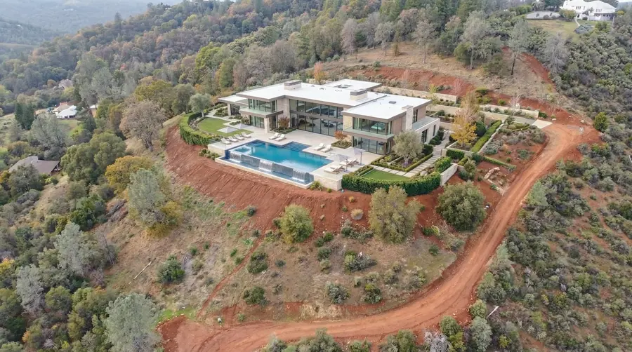 Concept at 4086 Pilot View Ct